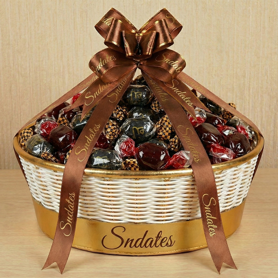 Premium Gift Box Saudi Imli Candy 